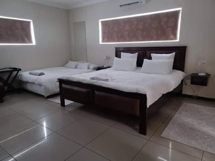 Carlo'S Boutique Guesthouse Walvis Bay Chambre photo