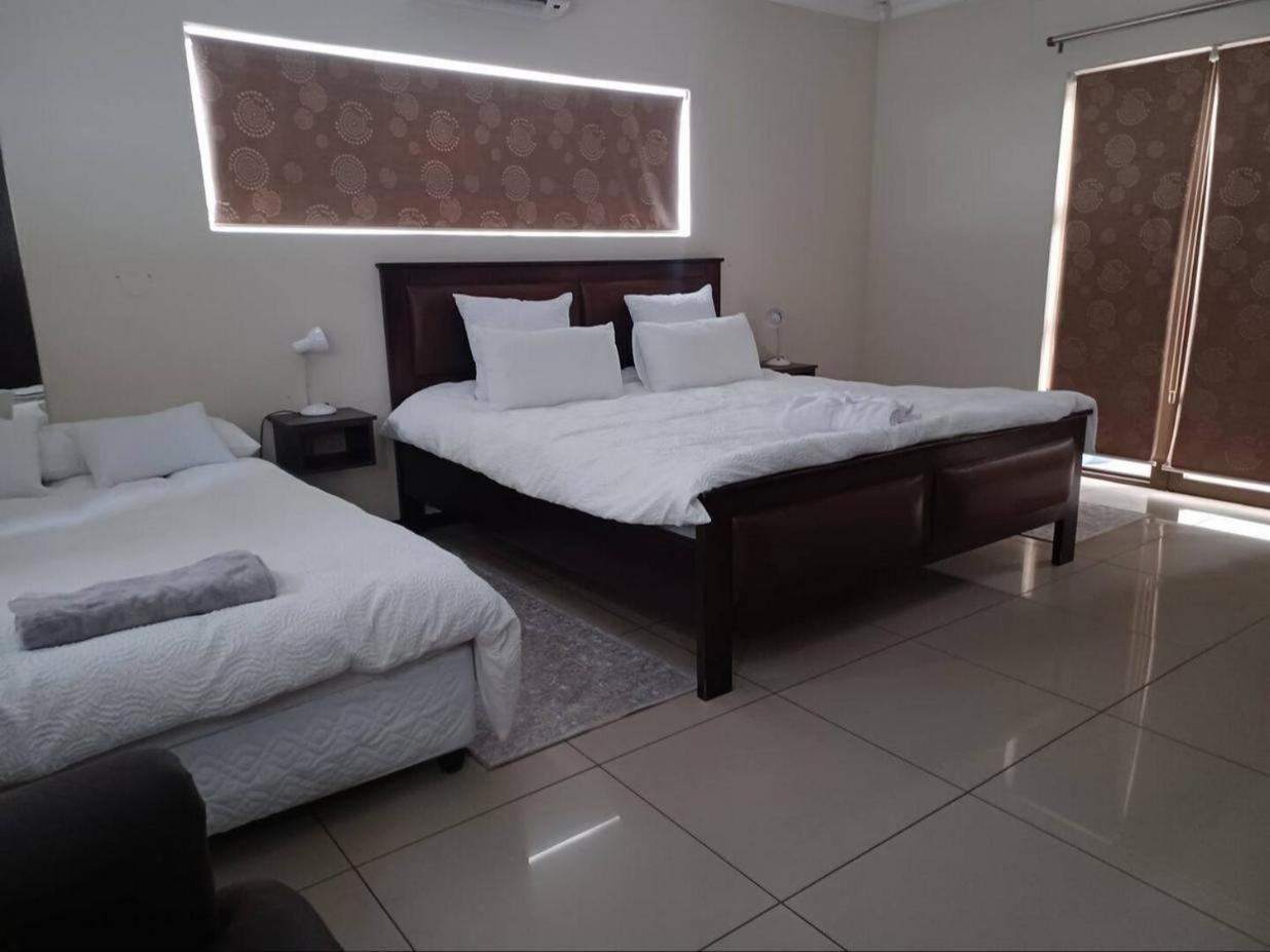 Carlo'S Boutique Guesthouse Walvis Bay Chambre photo