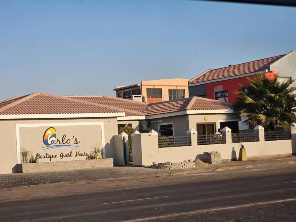 Carlo'S Boutique Guesthouse Walvis Bay Extérieur photo